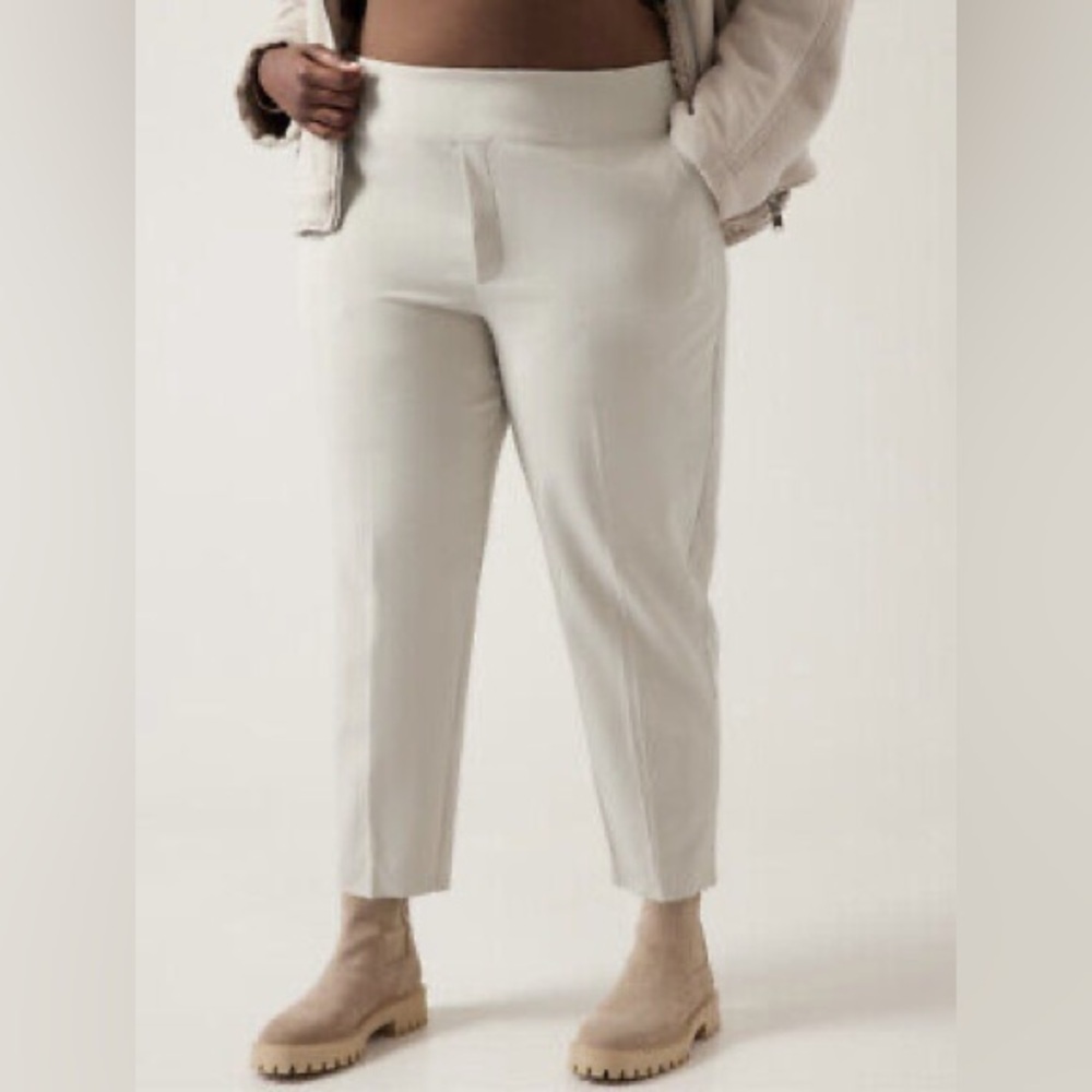Athleta Endless High-Rise Pants in Cream, size 14